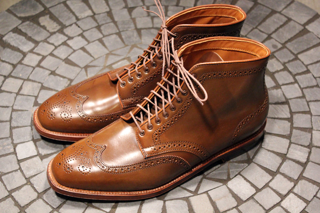 Guarded Goods 54 Waxed Boot Laces